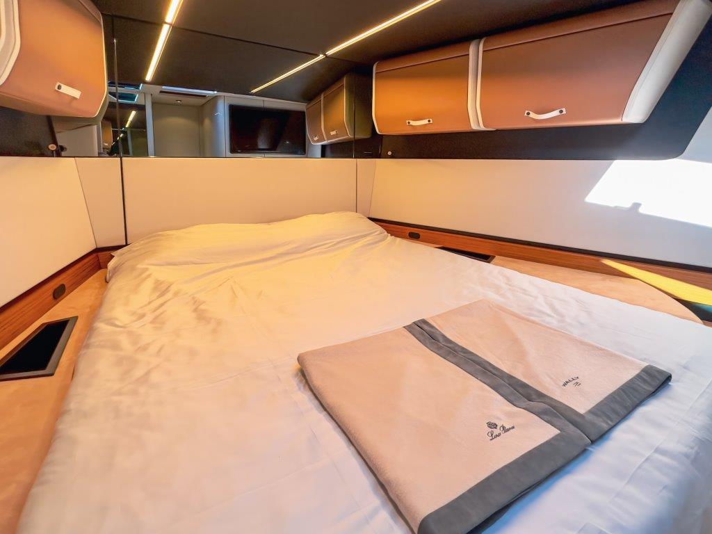 2023 WALLY  WALLYPOWER 58X 